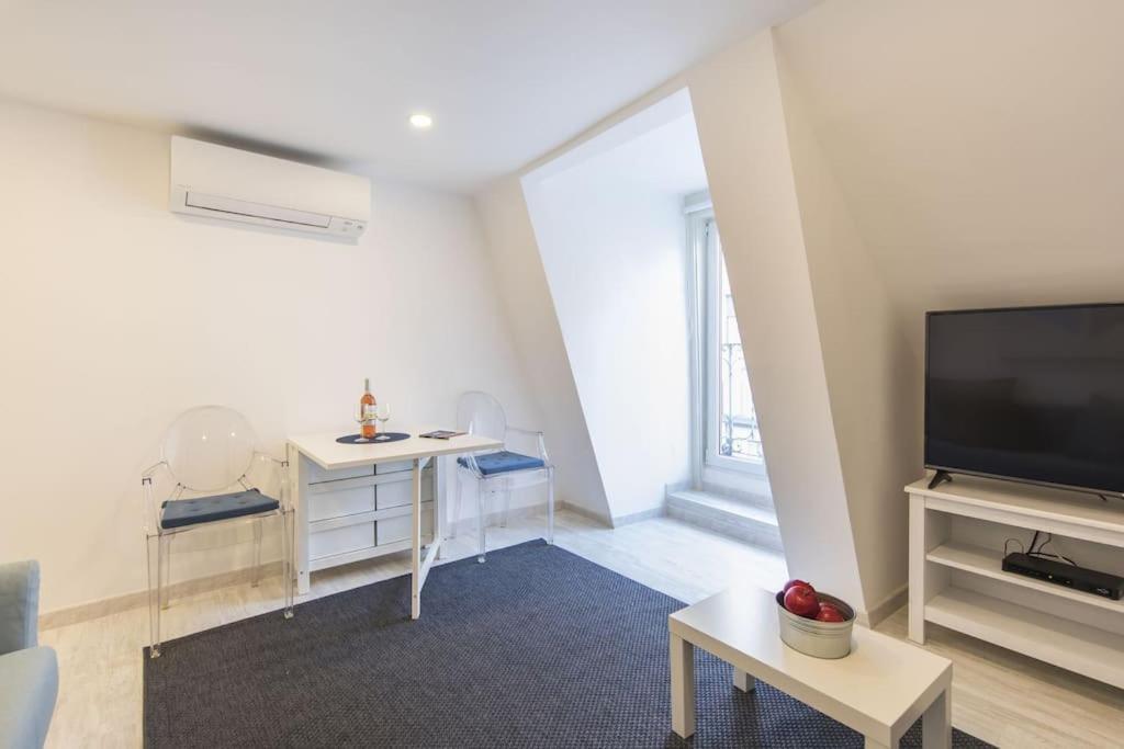 Duplex In Principe Real Apartment ลิสบอน ภายนอก รูปภาพ